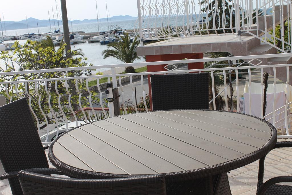 Apartment Apartments Roko Kolinda Bibinje