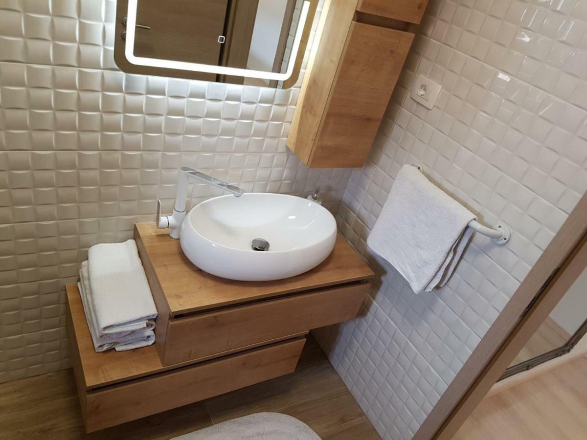Apartments Roko Kolinda * Bibinje