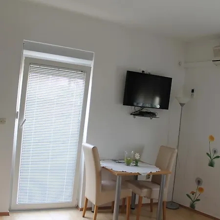 Apartments Roko Kolinda Bibinje Esterno foto