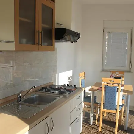 Apartments Roko Kolinda Bibinje Esterno foto