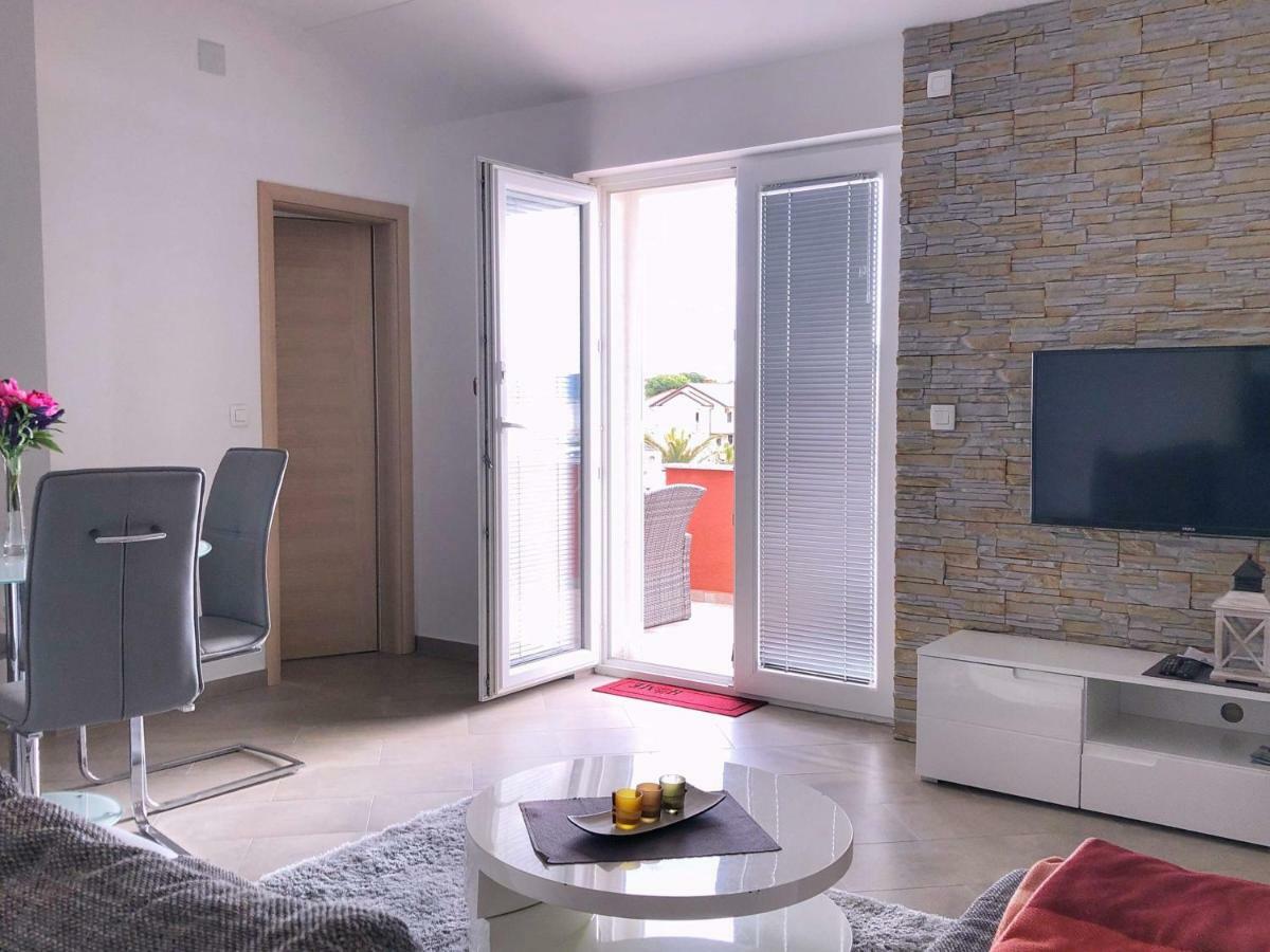 Apartments Roko Kolinda Apartment Bibinje